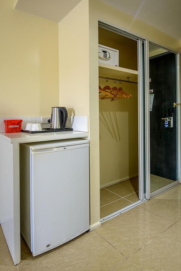Gazelle International Hotel Кокопо Екстериор снимка